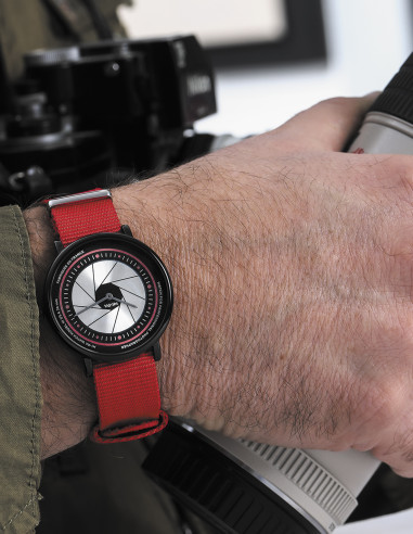 The Photographer Model 3